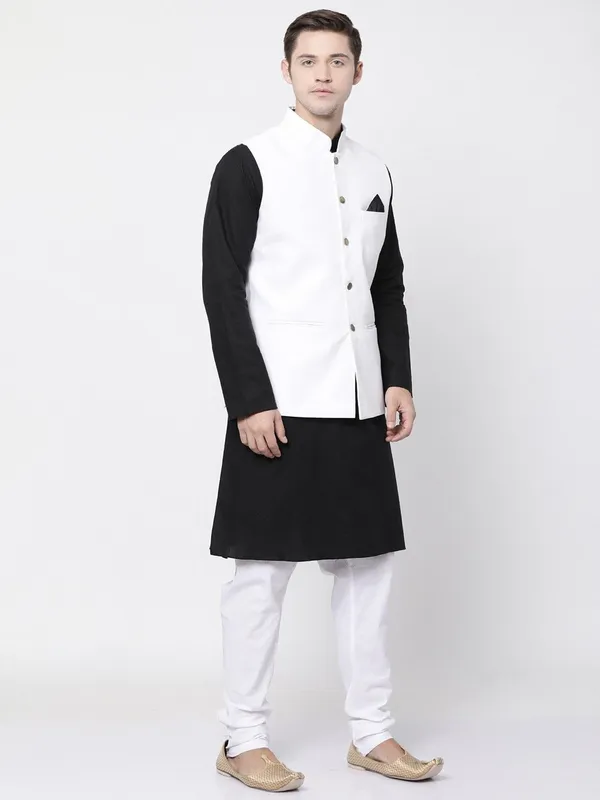 Tabard_Men_Kurta_Churidar_Ethnic_Jacket_Set