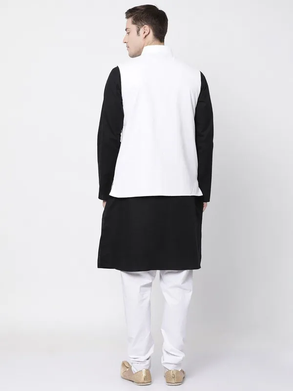 Tabard_Men_Kurta_Churidar_Ethnic_Jacket_Set