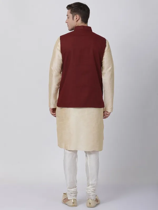Tabard_Men_Kurta_Churidar_Ethnic_Jacket_Set