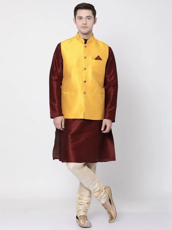 Tabard_Men_Kurta_Churidar_Ethnic_Jacket_Set