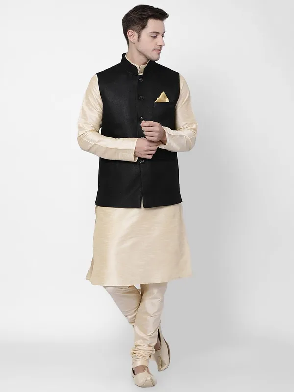 Tabard_Men_Churidar_Ethnic_Jacket_Set