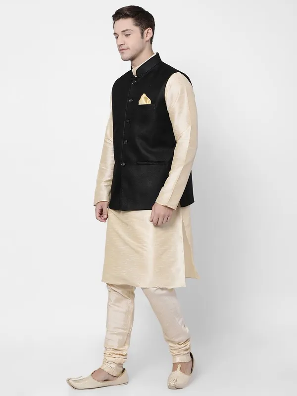 Tabard_Men_Churidar_Ethnic_Jacket_Set
