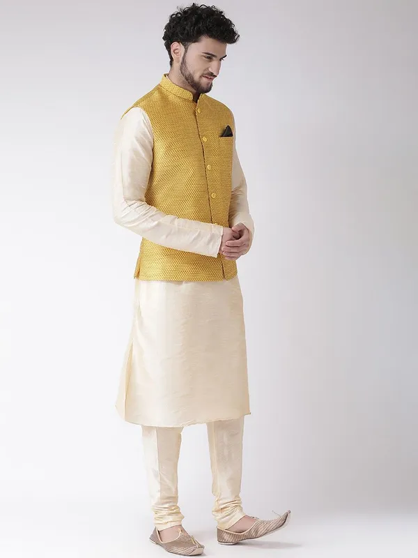 Tabard_Men_Churidar_Ethnic_Jacket_Set