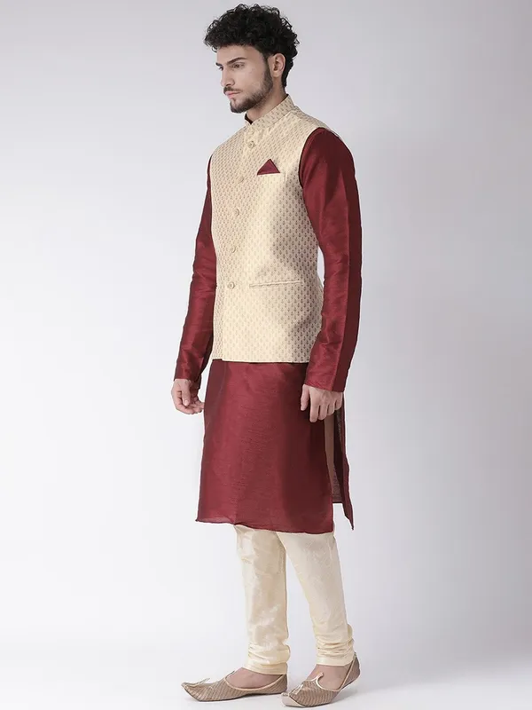 Tabard_Men_Churidar_Ethnic_Jacket_Set