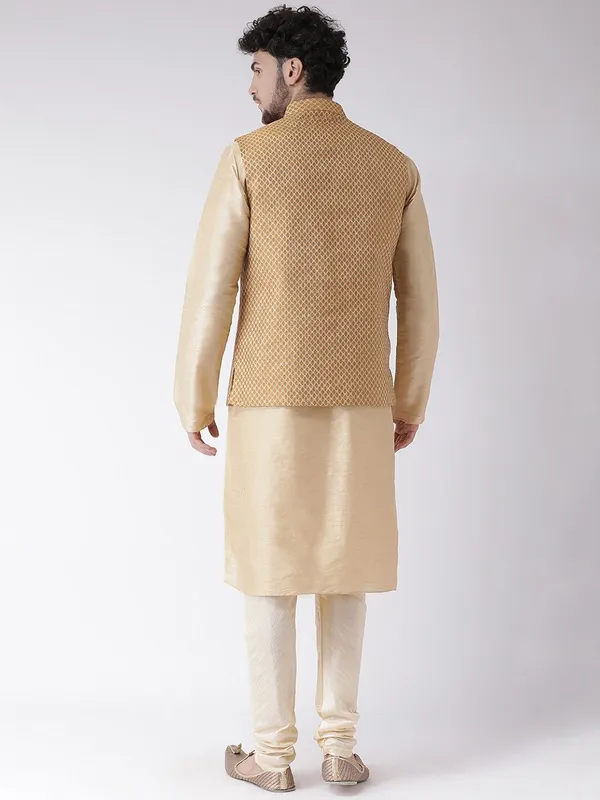 Tabard_Men_Kurta_Churidar_Ethnic_Jacket_Set