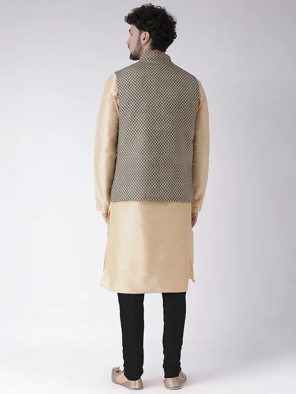Tabard_Men_Kurta_Churidar_Ethnic_Jacket_Set