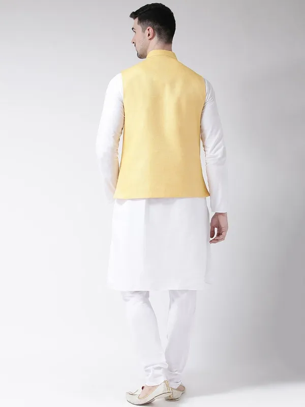 Tabard_Men_Kurta_Churidar_Ethnic_Jacket_Set