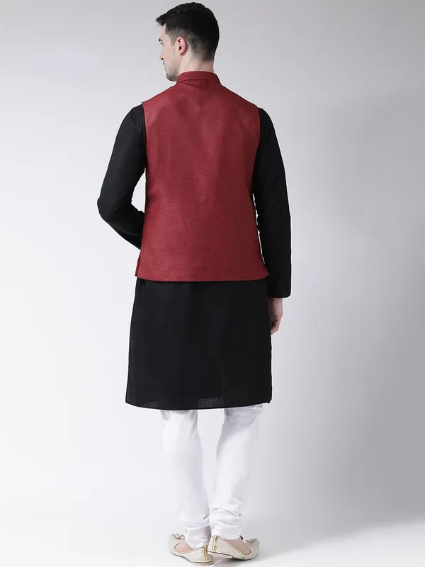 Tabard_Men_Kurta_Churidar_Ethnic_Jacket_Set