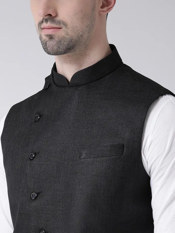 Tabard_Men_Kurta_Churidar_Ethnic_Jacket_Set