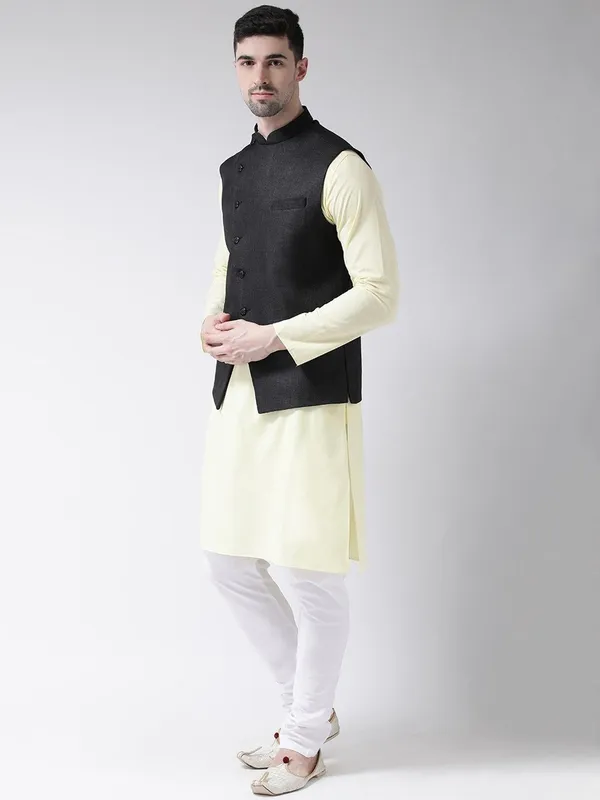 Tabard_Men_Kurta_Churidar_Ethnic_Jacket_Set