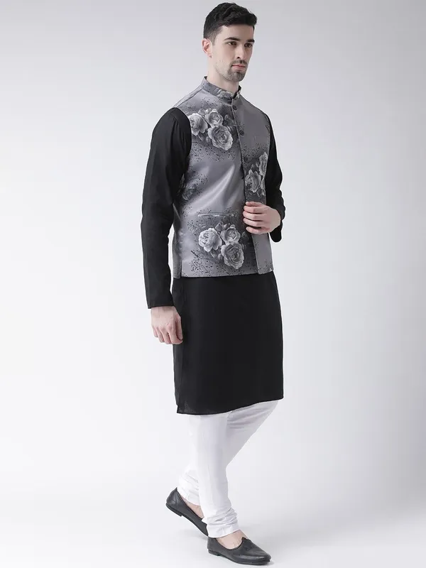 Tabard_Men_Kurta_Churidar_Ethnic_Jacket_Set