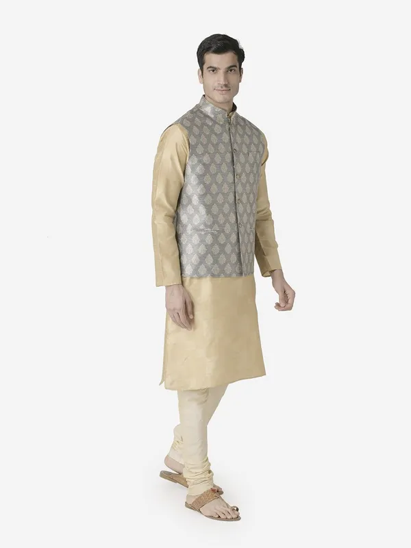 Tabard_Men_Kurta_Churidar_Ethnic_Jacket_Set
