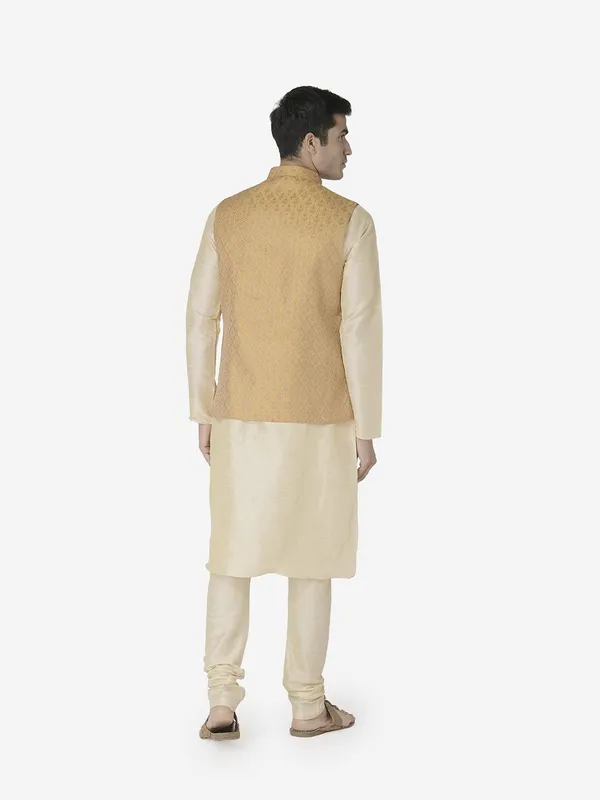 Tabard_Men_Kurta_Churidar_Ethnic_Jacket_Set