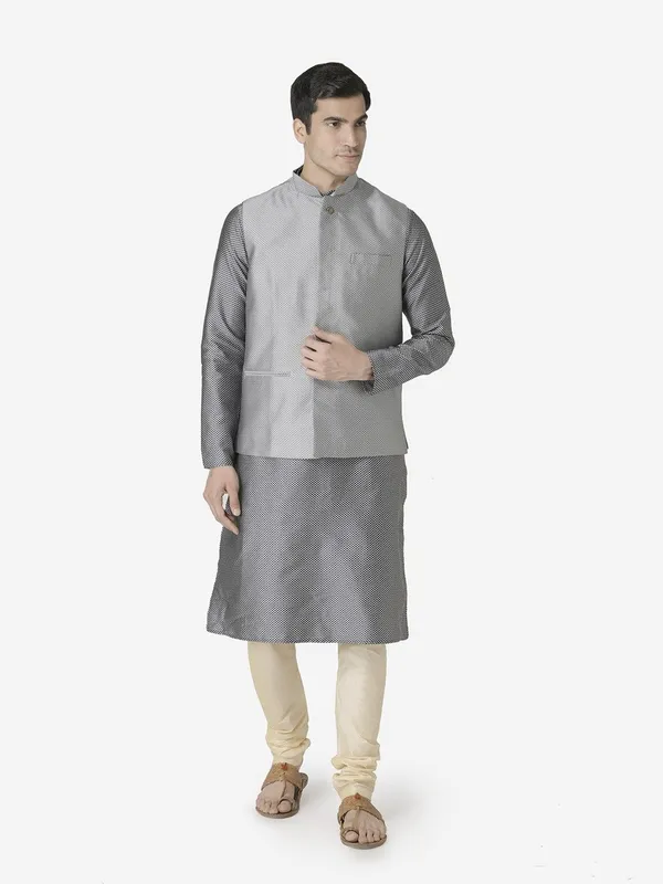 Tabard_Men_Kurta_Churidar_Ethnic_Jacket_Set