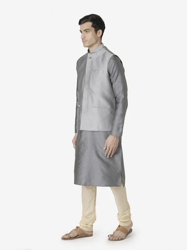 Tabard_Men_Kurta_Churidar_Ethnic_Jacket_Set