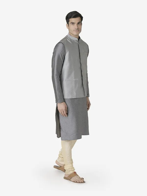 Tabard_Men_Kurta_Churidar_Ethnic_Jacket_Set