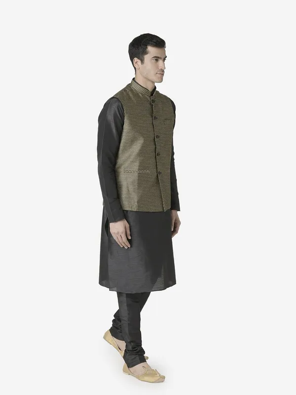 Tabard_Men_Kurta_Churidar_Ethnic_Jacket_Set