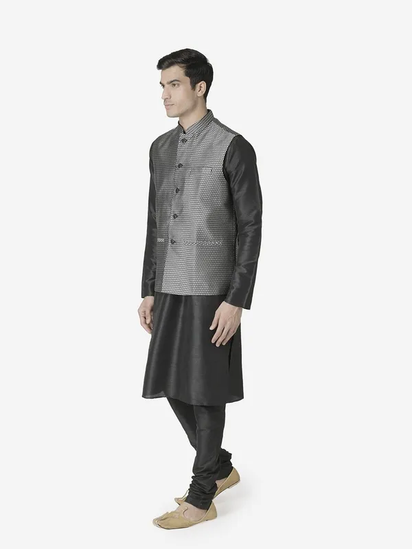 Tabard_Men_Kurta_Churidar_Ethnic_Jacket_Set