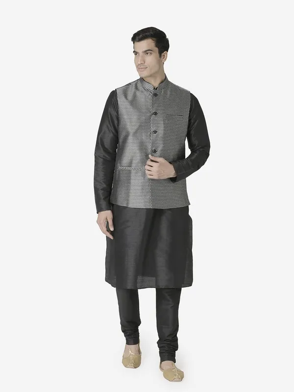 Tabard_Men_Kurta_Churidar_Ethnic_Jacket_Set