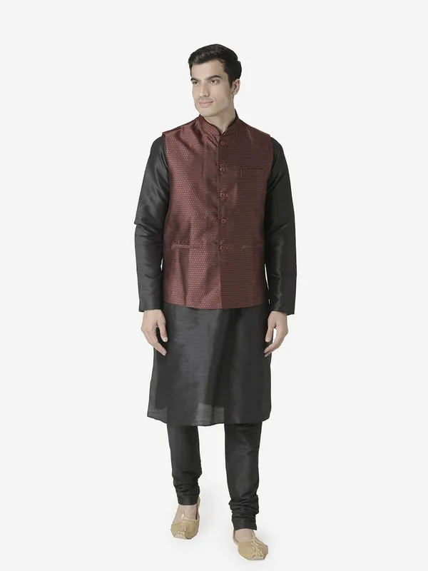 Tabard_Men_Kurta_Churidar_Ethnic_Jacket_Set