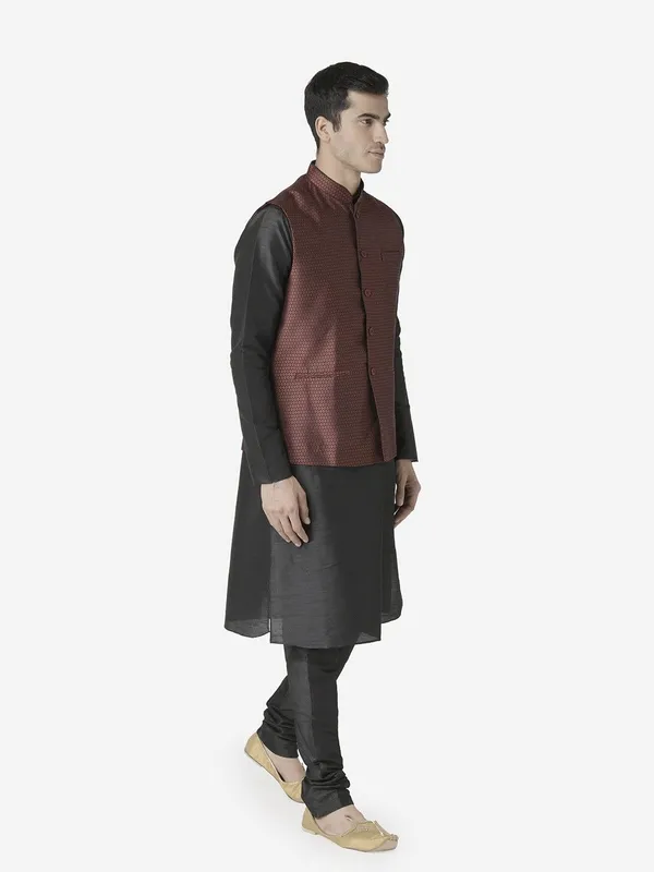 Tabard_Men_Kurta_Churidar_Ethnic_Jacket_Set