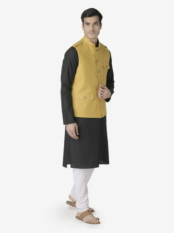 Tabard_Men_Kurta_Churidar_Ethnic_Jacket_Set
