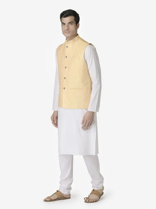 Tabard_Men_Kurta_Churidar_Ethnic_Jacket_Set