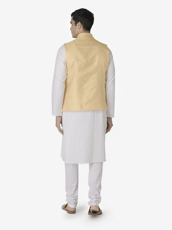 Tabard_Men_Kurta_Churidar_Ethnic_Jacket_Set