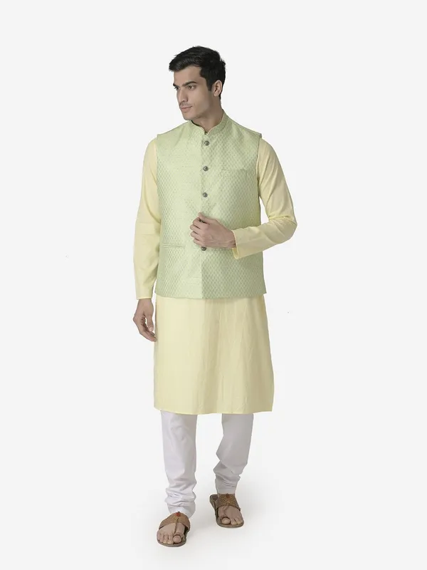 Tabard_Men_Kurta_Churidar_Ethnic_Jacket_Set
