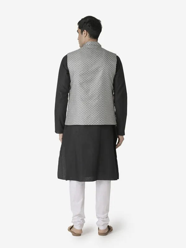 Tabard_Men_Kurta_Churidar_Ethnic_Jacket_Set