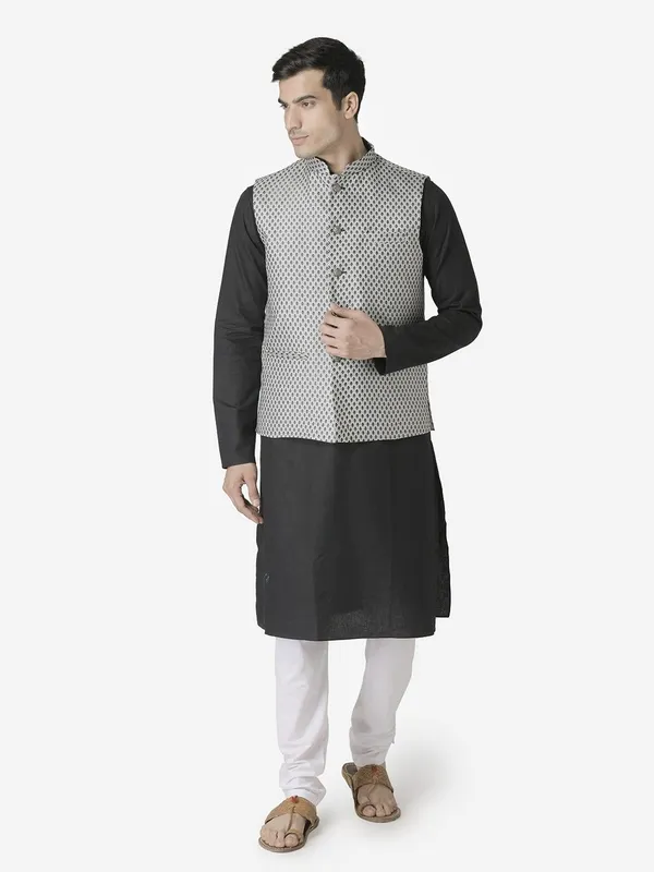 Tabard_Men_Kurta_Churidar_Ethnic_Jacket_Set
