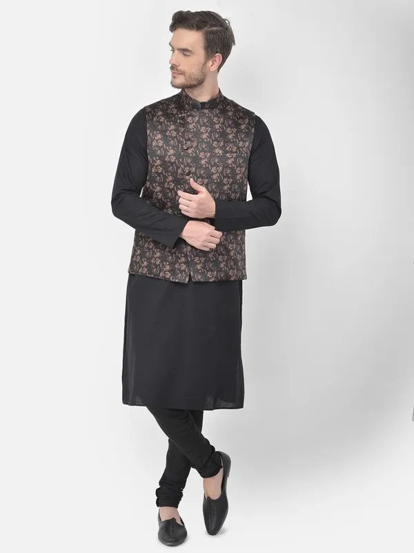 Tabard_Men_Kurta_Churidar_Ethnic_Jacket_Set