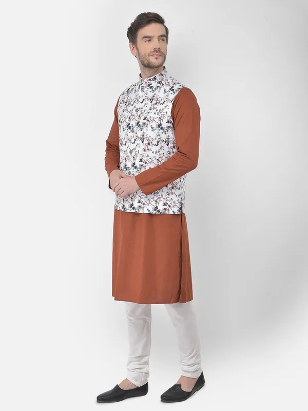 Tabard_Men_Kurta_Churidar_Ethnic_Jacket_Set