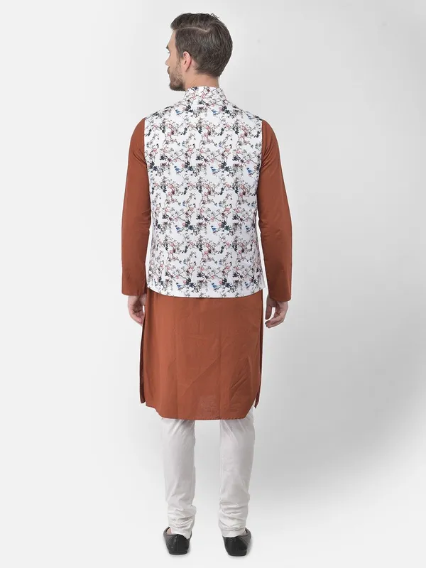 Tabard_Men_Kurta_Churidar_Ethnic_Jacket_Set