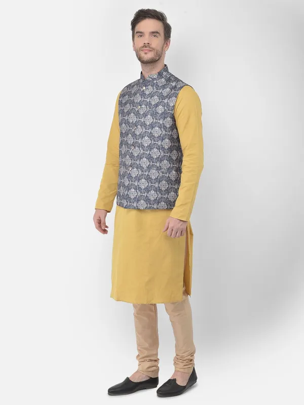 Tabard_Men_Kurta_Churidar_Ethnic_Jacket_Set