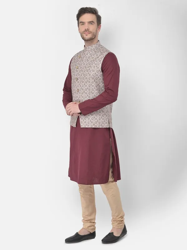 Tabard_Men_Kurta_Churidar_Ethnic_Jacket_Set