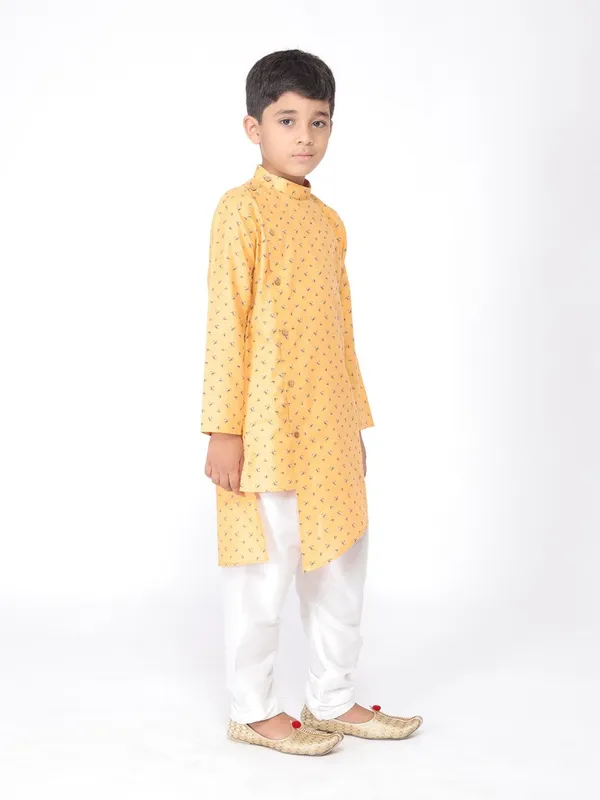 Tabard_Boys_Printed_Straight_Kurta_(Yellow)