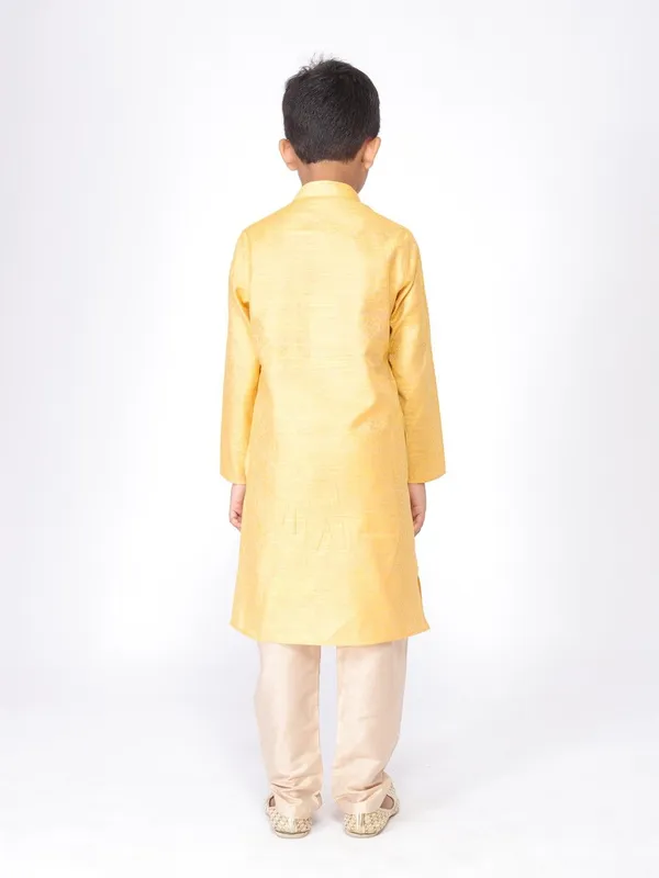 Tabard_Boys_Printed_Straight_Kurta_(Yellow)