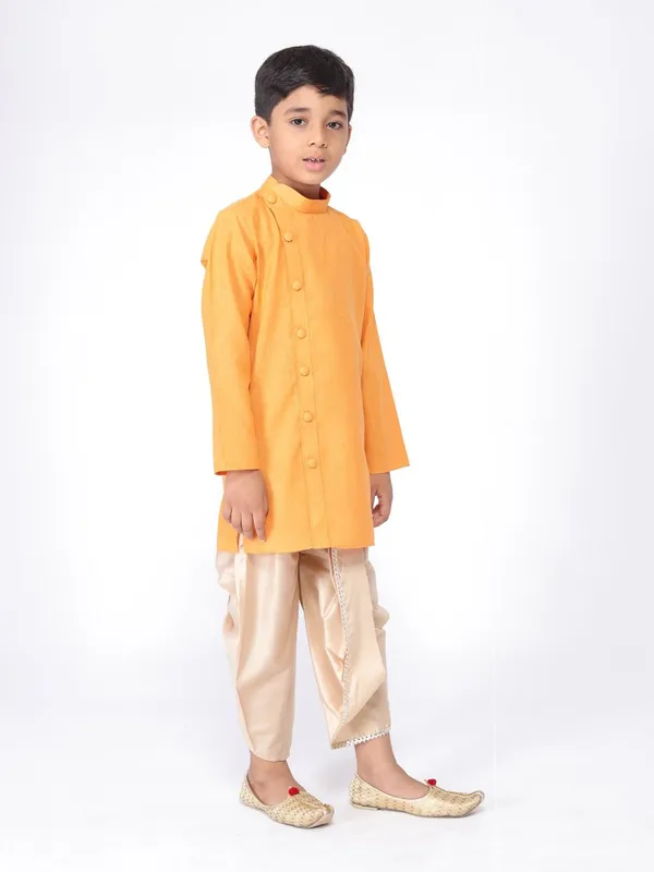 Tabard_Boys_Solid_Straight_Kurta_(Orange)