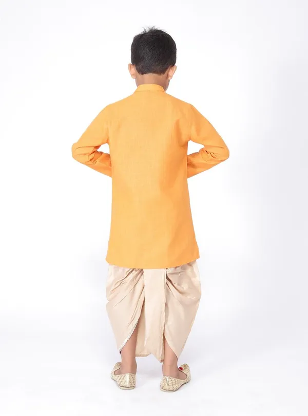 Tabard_Boys_Solid_Straight_Kurta_(Orange)