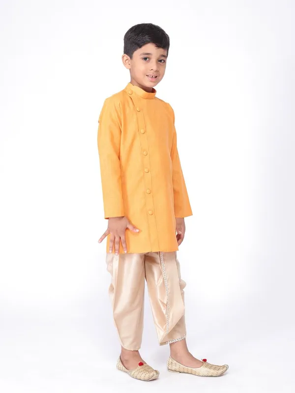 Tabard_Boys_Solid_Straight_Kurta_(Orange)