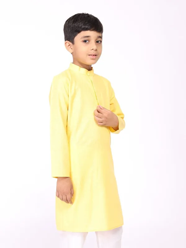 Tabard_Boys_Solid_Straight_Kurta_(Yellow)