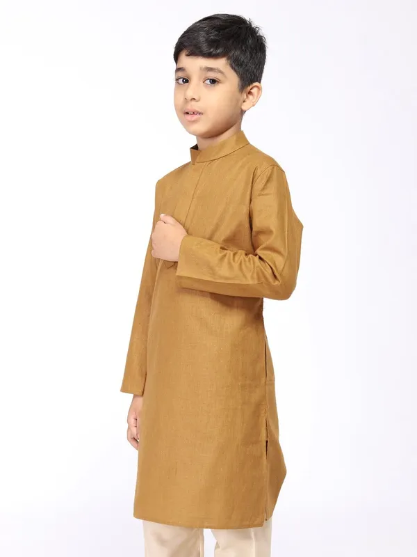 Tabard_Boys_Solid_Straight_Kurta_(Brown)