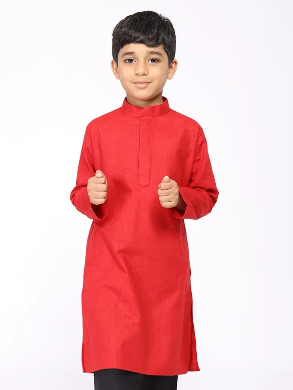 Tabard_Boys_Solid_Straight_Kurta_(Red)