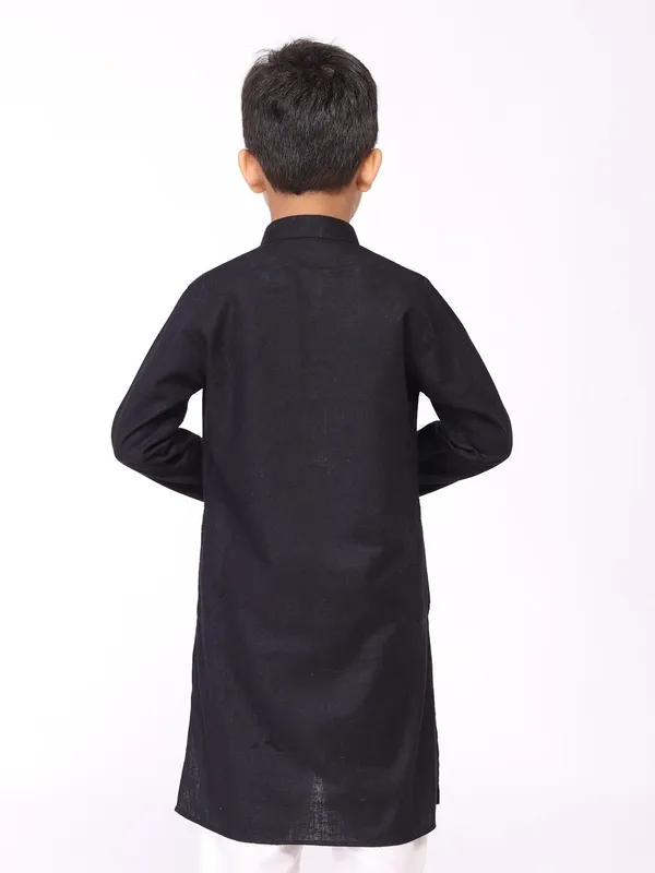 Tabard_Boys_Solid_Straight_Kurta_(Black)
