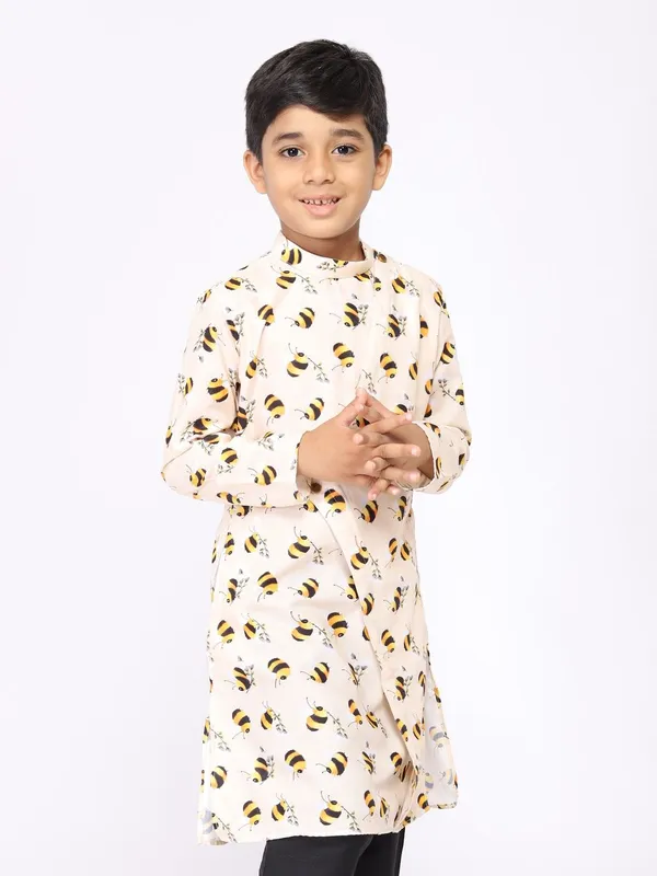 Tabard_Boys_Printed_Straight_Kurta_(Beige)