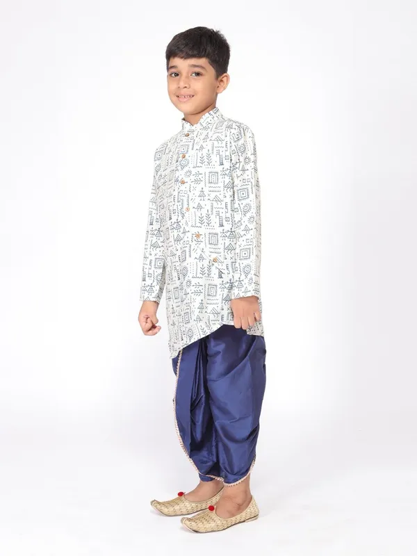 Tabard_Boys_Printed_Asymmetric_Kurta_(White)