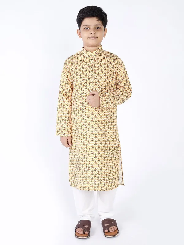 Tabard_Boys_Printed_Straight_Kurta_(Beige)