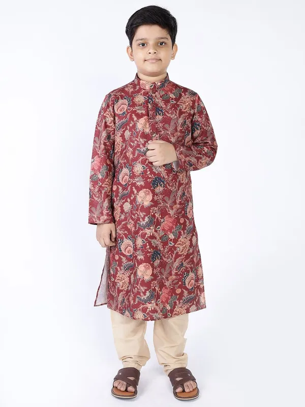 Tabard_Boys_Printed_Straight_Kurta_(Maroon)