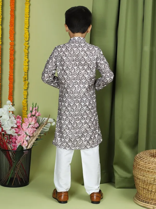 Tabard_Boys_Printed_Straight_Kurta_(Brown)